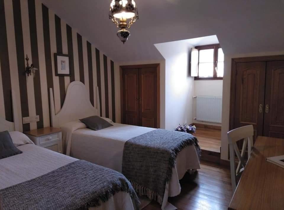 Hotel Rural Oscos Villanueva de Oscos Eksteriør billede